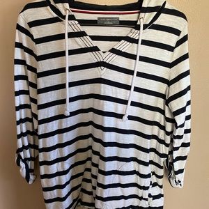 Tommy Hilfiger long sleeve hoodie